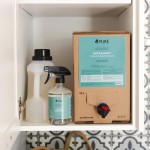 Détachant pour tissus, tapis, surfaces, fabriqué au Québec, biodégradable, ingrédients sécuritaires, Pure